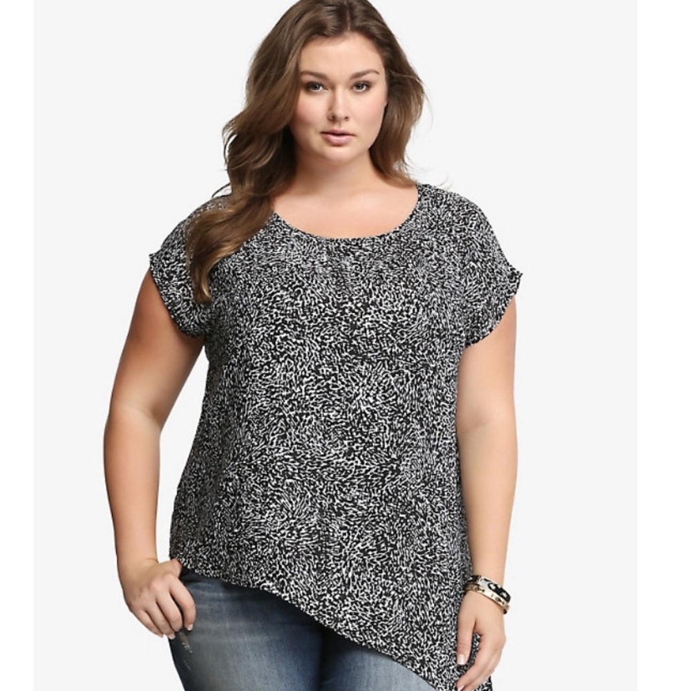 Torrid abstract print top plus size 2x women